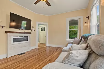 37 Elm St, Greenfield, MA 01301 - Photo 5