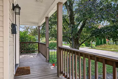 37 Elm St, Greenfield, MA 01301 - Photo 3