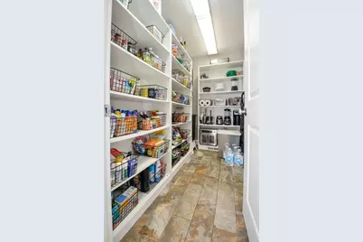 529 East St, Bridgewater, MA 02324 - Photo 7