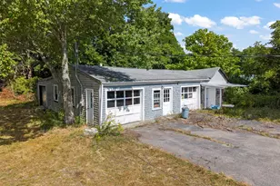 2576 Cranberry Hwy, Wareham, MA 02571 - Photo 5