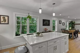 24 Locust St, Salisbury, MA 01952 - Photo 5