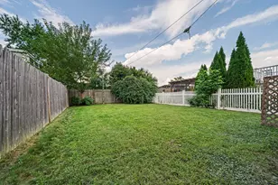 104 Fremont St, Somerville, MA 02145 - Photo 21