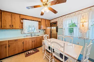 104 Fremont St, Somerville, MA 02145 - Photo 11