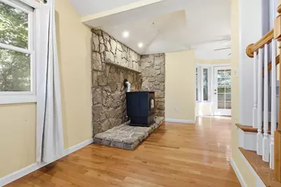 141 Long Pond Dr, Dracut, MA 01826 - Photo 17