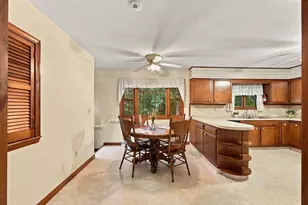 6 Lincoln Dr, Fairhaven, MA 02719 - Photo 9