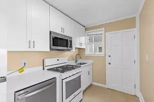 6 Coffin Ave Ct, New Bedford, MA 02746 - Photo 7
