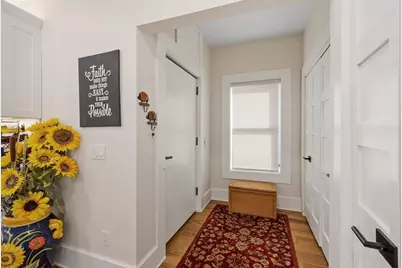 1705 Northampton Street, Holyoke, MA 01040 - Photo 15