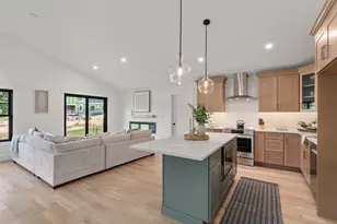 46 Sandwich Rd, Plymouth, MA 02360 - Photo 13