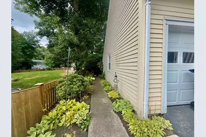 130 Central St, North Reading, MA 01864 - Photo 5