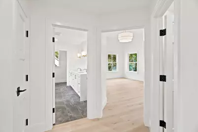 6 Plant St, Newburyport, MA 01950 - Photo 31