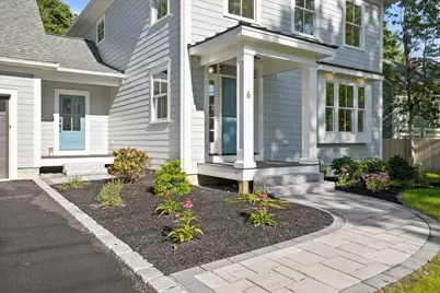 6 Plant St, Newburyport, MA 01950 - Photo 3