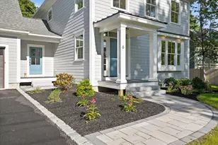 6 Plant St, Newburyport, MA 01950 - Photo 3