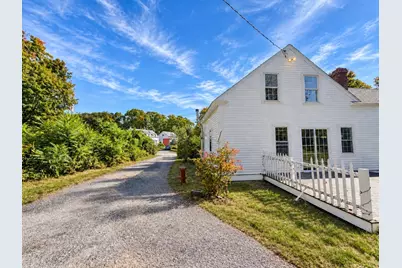 137 Damon Rd, Ashby, MA 01431 - Photo 3