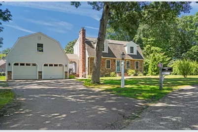 28 Sagewood Cir, Attleboro, MA 02703 - Photo 1