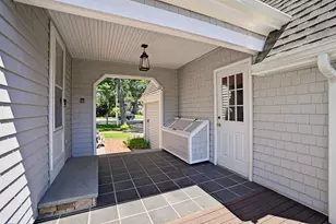 28 Sagewood Cir, Attleboro, MA 02703 - Photo 5