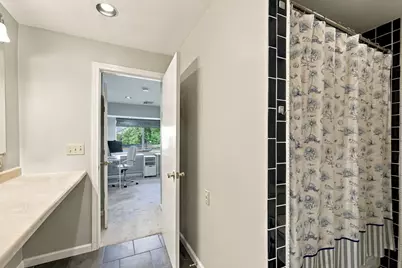 16 Oak St, Southwick, MA 01077 - Photo 29