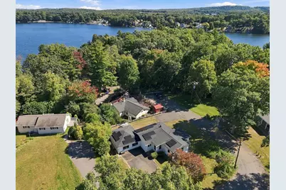 16 Oak St, Southwick, MA 01077 - Photo 7