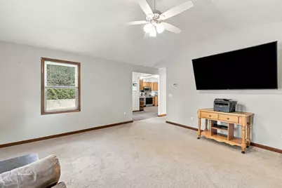 16 Oak St, Southwick, MA 01077 - Photo 13