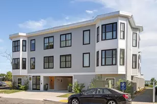181 Coleridge St, Boston, MA 02128 - Photo 31