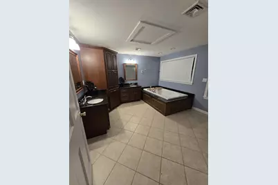 20 Farm Pond Rd, Dracut, MA 01826 - Photo 23