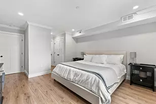 1721 Centre St, Boston, MA 02132 - Photo 17