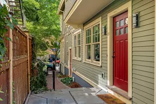 35 Gorham St, Cambridge, MA 02138 - Photo 33