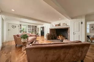 217 North St, Hingham, MA 02043 - Photo 9