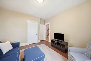 196 Middlesex St, North Andover, MA 01845 - Photo 19