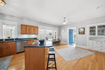 196 Middlesex St, North Andover, MA 01845 - Photo 11