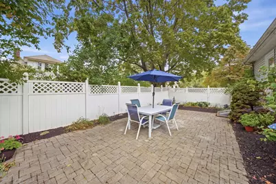 196 Middlesex St, North Andover, MA 01845 - Photo 37