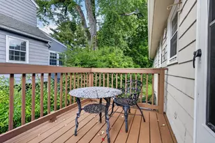 24 Grapevine Ave, Lexington, MA 02421 - Photo 9