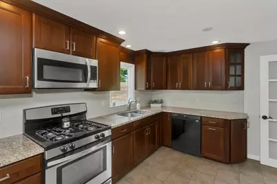 14 Echo Valley Dr, Hampden, MA 01036 - Photo 11