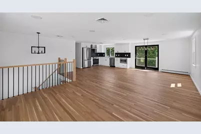 585 N Eastern Ave, Fall River, MA 02720 - Photo 9