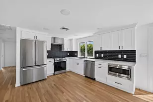 585 N Eastern Ave, Fall River, MA 02720 - Photo 9