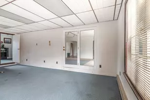 105 Hartford Tpke, Shrewsbury, MA 01545 - Photo 9