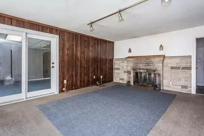 105 Hartford Tpke, Shrewsbury, MA 01545 - Photo 3