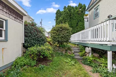 272 Shaw St, Lowell, MA 01851 - Photo 3