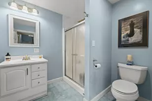 11 Pilgrim Rd, Woburn, MA 01801 - Photo 11