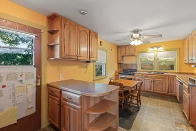 4 Oakhurst Rd, Beverly, MA 01915 - Photo 7