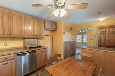4 Oakhurst Rd, Beverly, MA 01915 - Photo 9