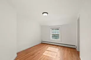 21 Goldsmith Ave, Beverly, MA 01915 - Photo 23