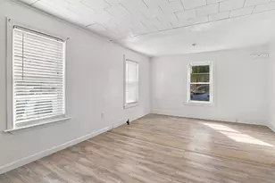 99 Crystal St, Southbridge, MA 01550 - Photo 13