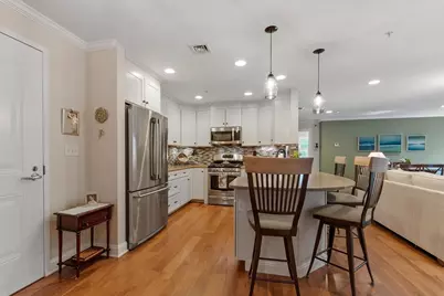 245 Cambridge Street #302, Burlington, MA 01803 - Photo 3