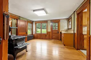 95 Mill St, Dunstable, MA 01827 - Photo 11