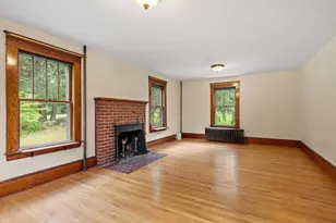 95 Mill St, Dunstable, MA 01827 - Photo 5