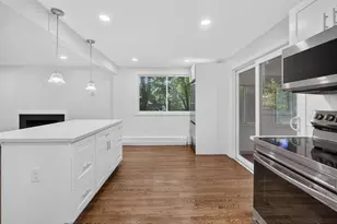 251 Winn St, Burlington, MA 01803 - Photo 9