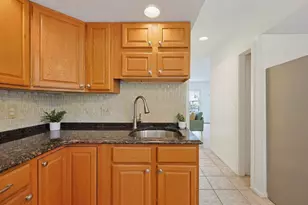 294 Paris St, Boston, MA 02128 - Photo 17