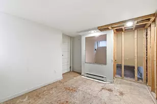 2931 Washburn Ave, Cambridge, MA 02140 - Photo 9
