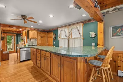 898 Church Street, New Bedford, MA 02745 - Photo 11