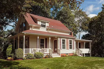 4 Highland Ave, Stoneham, MA 02180 - Photo 3